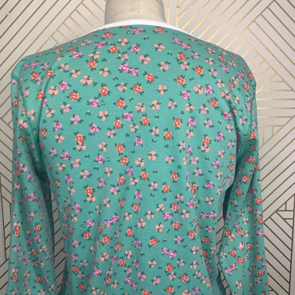 Roberta‎ Roller Rabbit Blooms Pajama Top Tee Henley Floral Green Size US Small - Picture 8 of 12
